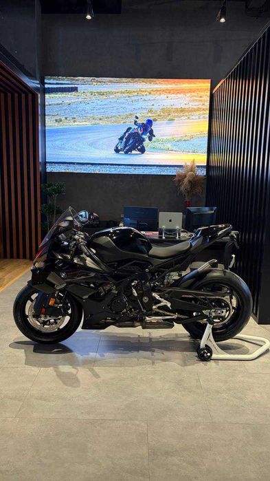 BMW S1000RR BlackStorm 2026