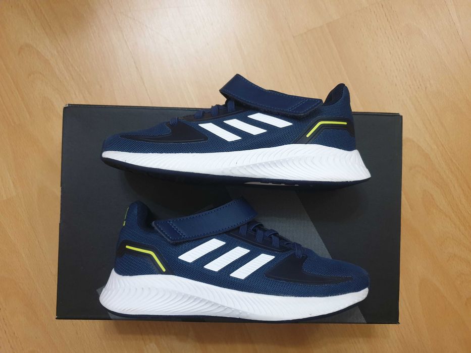 Adidasi originali Adidas marime 31 talpic 20cm ca noi