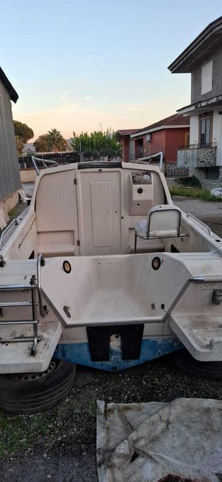 Лодка Shetland 498 cabina