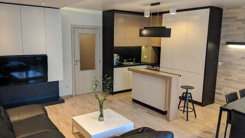 Продава се Тристаен апартамент в София, Младост 4 - 96 кв.м за 1948 €/кв.м - Снимка #1
