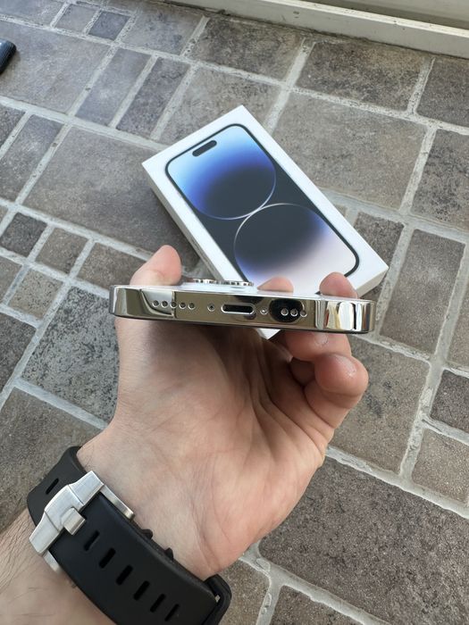 iPhone 14 Pro 128GB перфектен без забележки