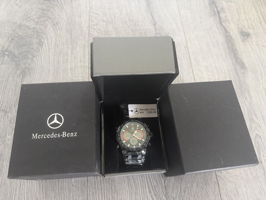 Ceas nou Mercedes Benz