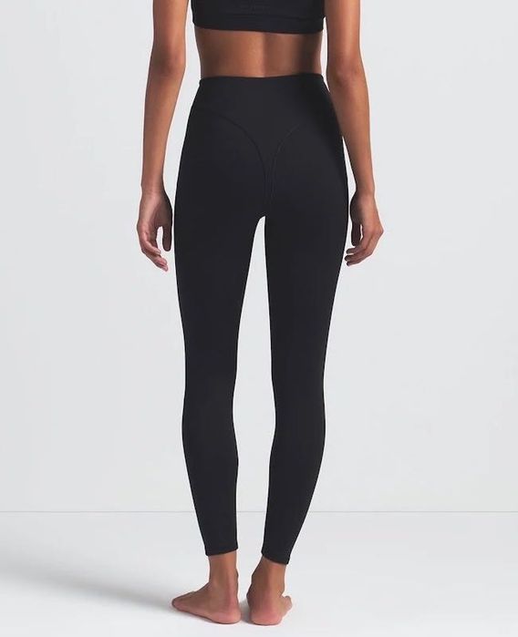 Топ и леггинсы SKIMS оригинал США