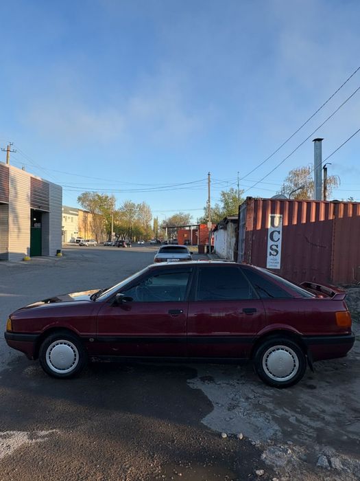 Продам Audi 80 б3