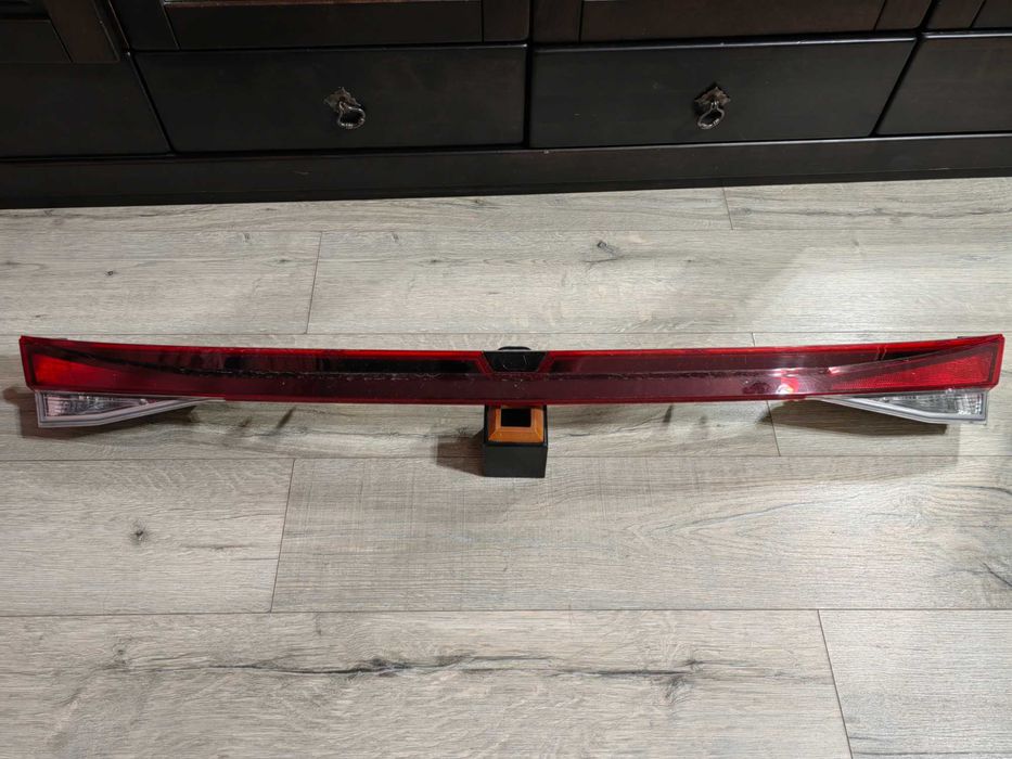 Фонарь Накладка на багажник Элантра