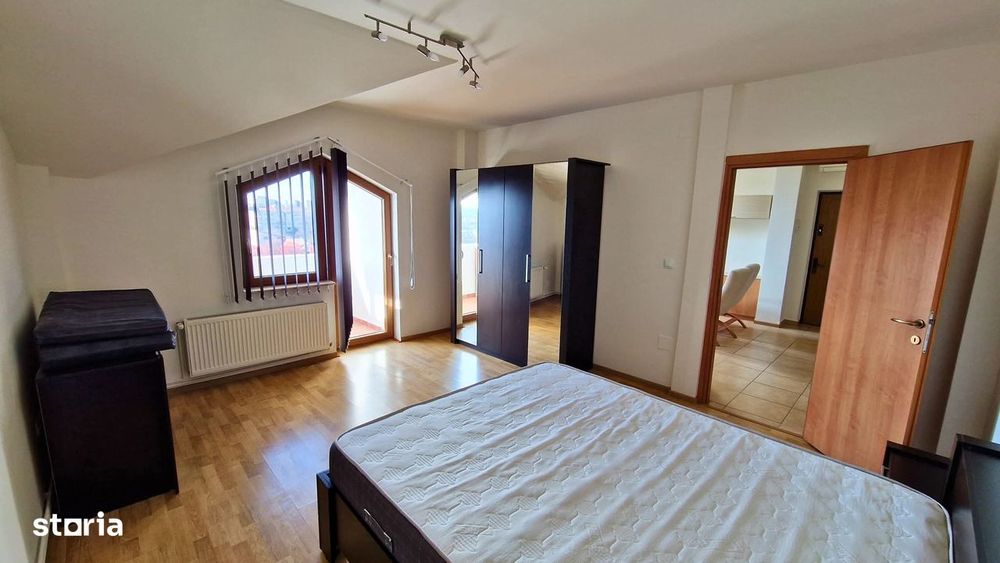 Apartament 3 camere, balcon, garaj, în Steaua