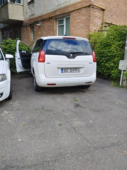 Peugeot 5008 1,6 diesel 2016, 7locuri