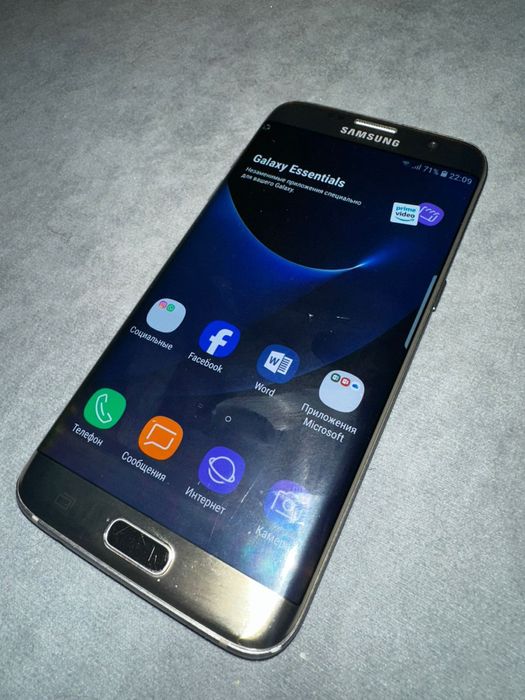 Samsung s 7edge.