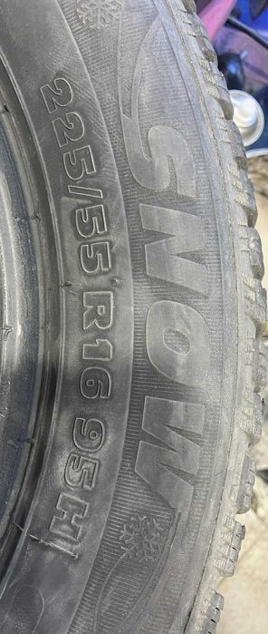 4 бр зимни гуми 225 /55 R16