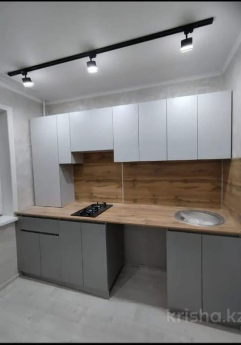 Продам 2х квартиру в центре