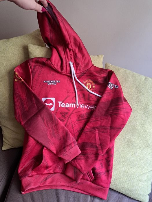 Предлагам дрехи за момче