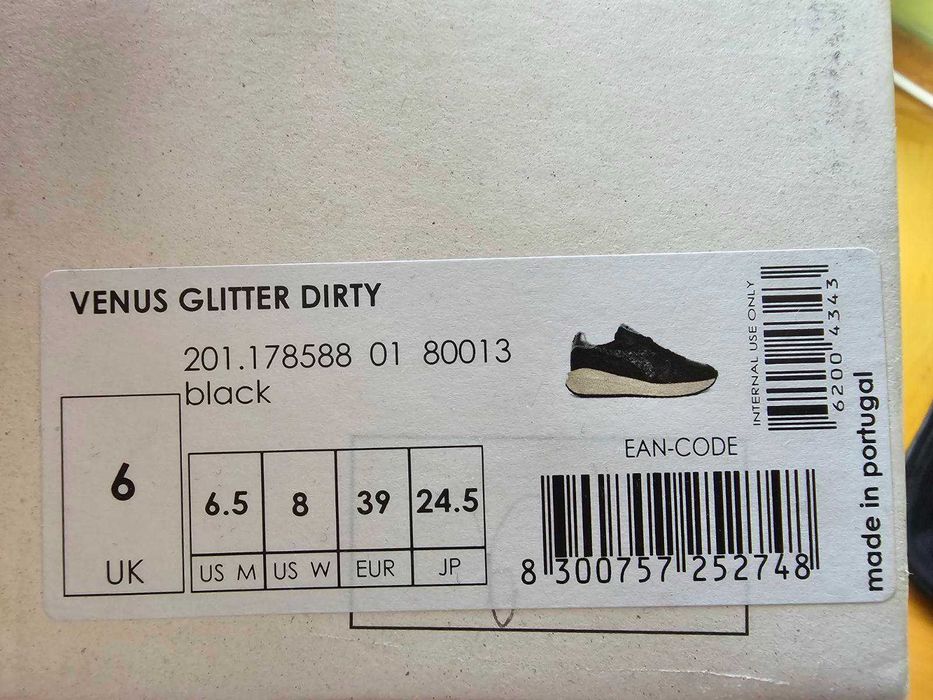 Маратонки Диадора, Diadora