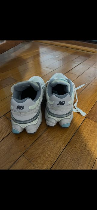 New balance 9060