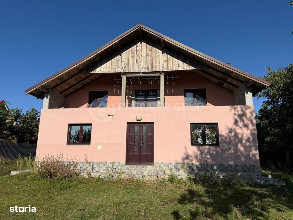 Casă 5 camere, Hadambu, 181mp