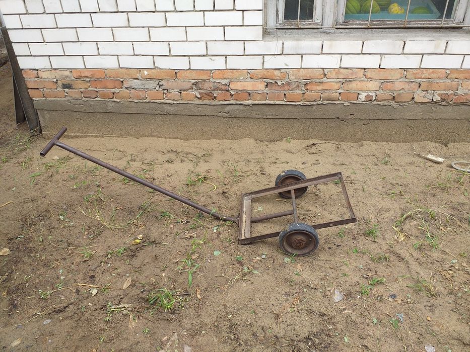 Продам тележку для перевозки грузов.
