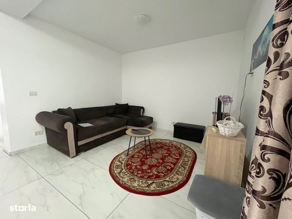 3 camere, curte proprie și Comision 0% – Casă înșiruită în Giroc