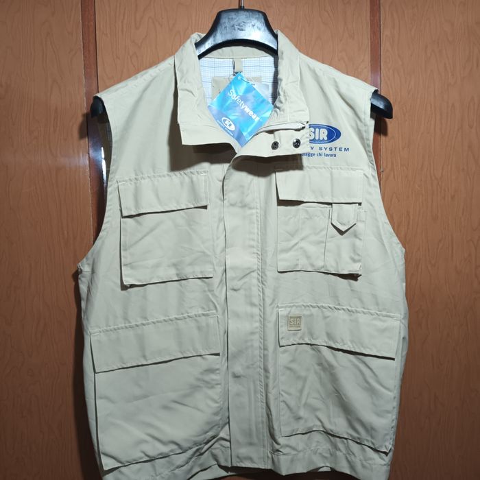 Нов елак,размер M, с 8 джоба