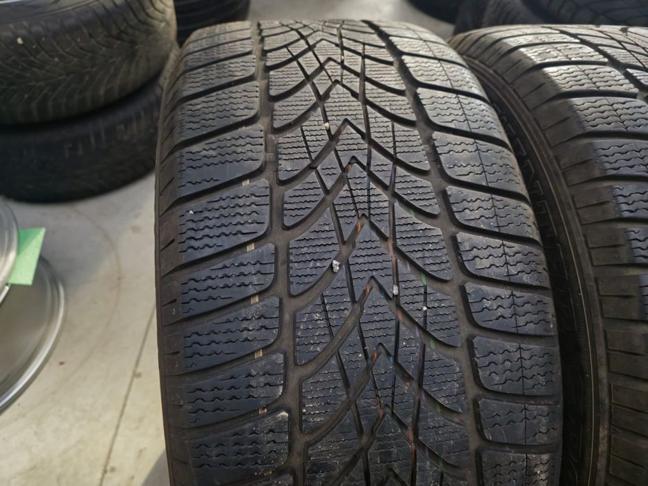 2 anvelope iarna Dunlop 255 50 19 stare foarte buna