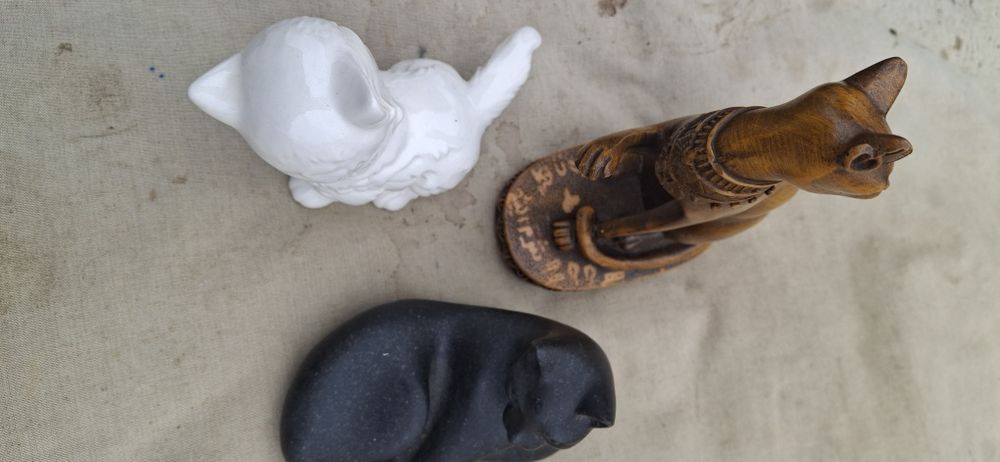 Играчка за деца с котка