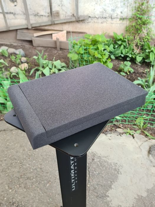 Стойки под акустику Ultimate Support MS-36B2