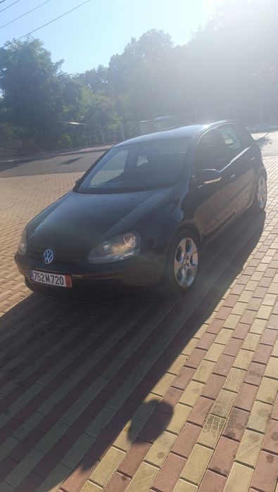 Volkswagen Golf 5  1.6 FSI бензин 115 к.с. (НОВ ВНОС от Холандия) голф
