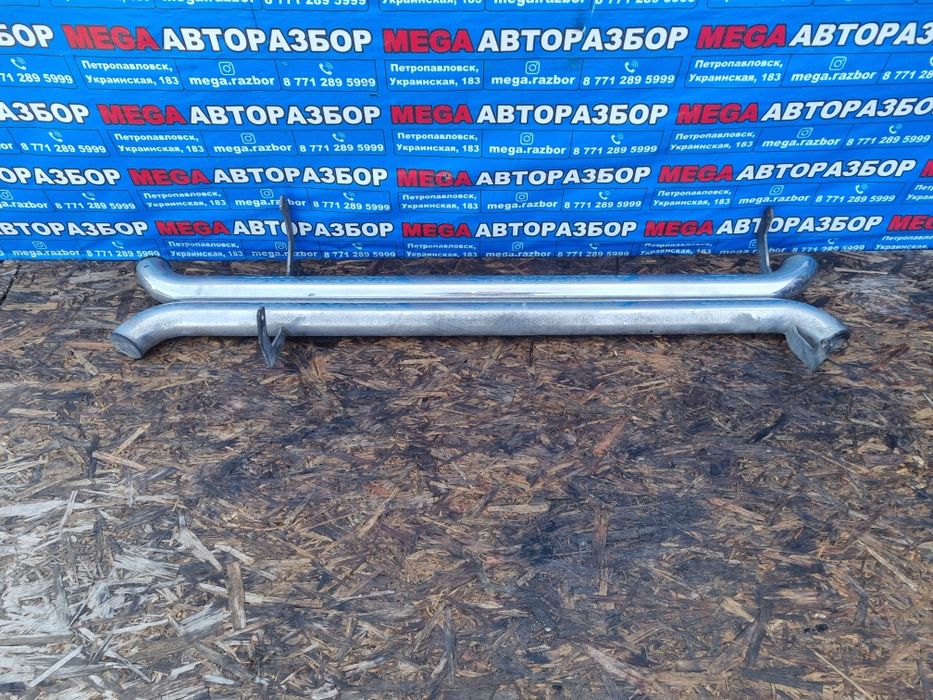 Пороги на Mazda tribute.