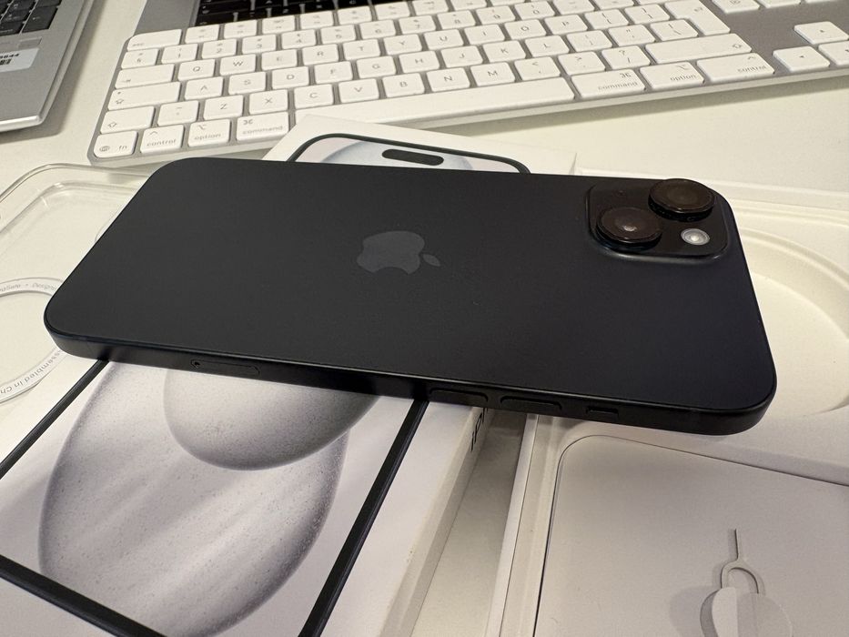Iphone 15 plus 128Gb Black