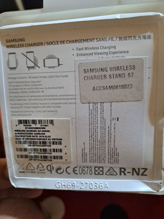 Samsung wireless  charger
