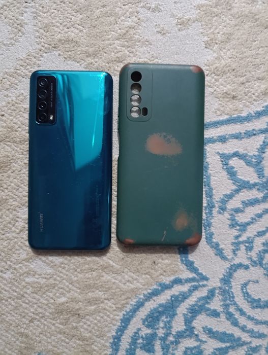 продаю телефон хуавей