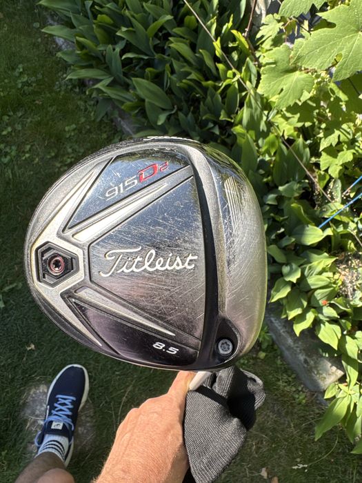 Driver915d2  titleist pro v 8.5