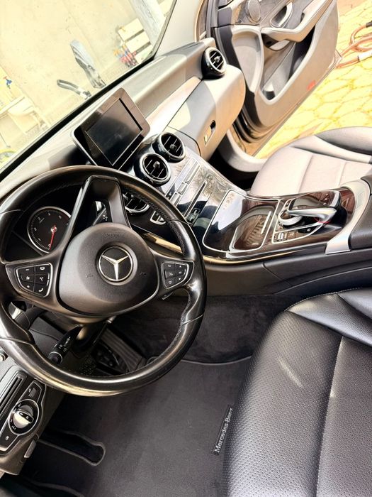 Vand Mercedes C 220