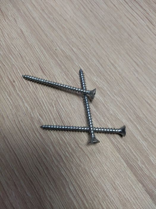Продам  саморезы 3.5*50