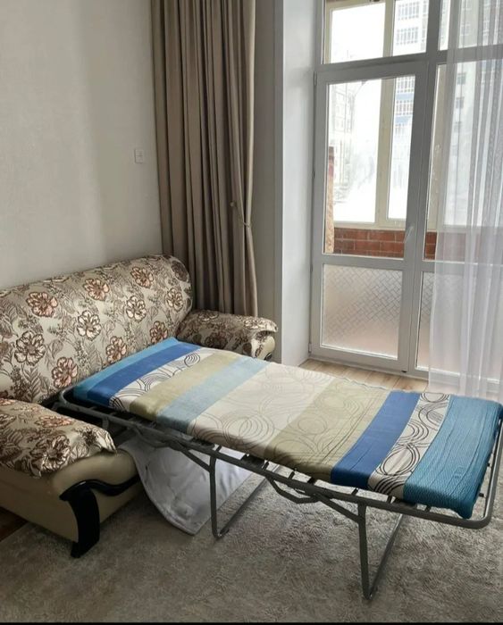 Продается диван - кровать.