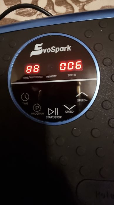 Вибрационна плоча за тренировки EvoSpark