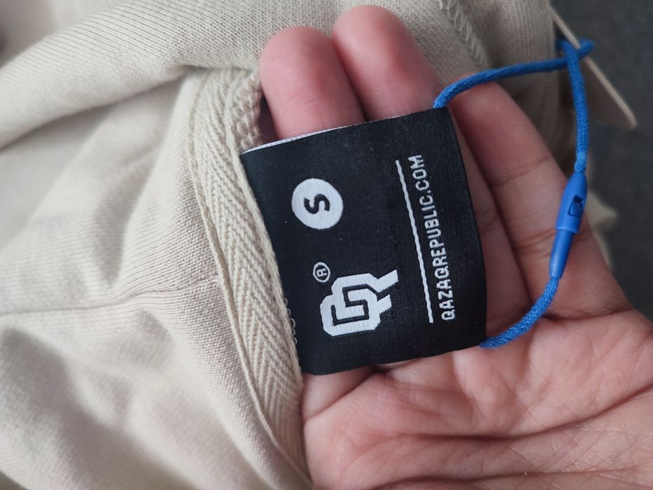 продам худи от Qazaq Republic