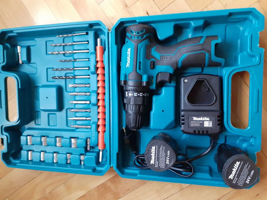 Акумулаторен ударен винтоверт