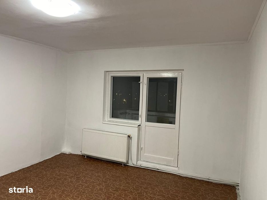 Apartament de doua camere de vanzare