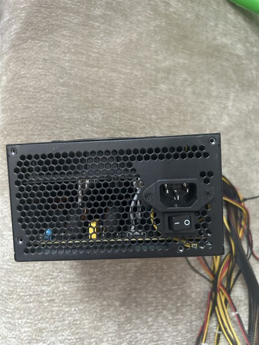 Продам блок питания.