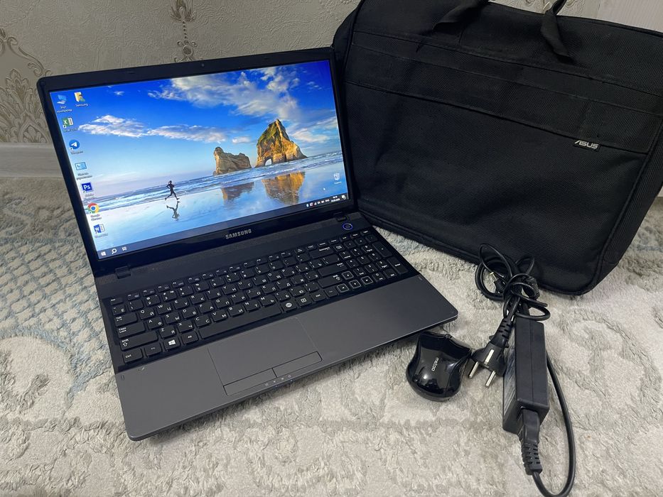 Продам ноутбук Samsung NP300