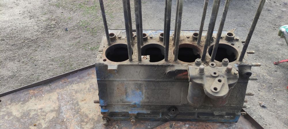 Блок двигателя трактор Т-40