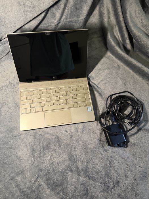 Ноутбук HP Envy 13