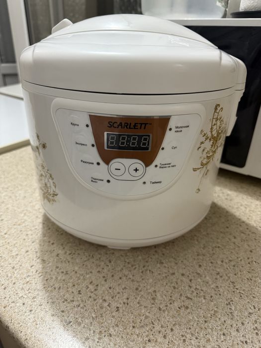 Мультиварка Скарлетт