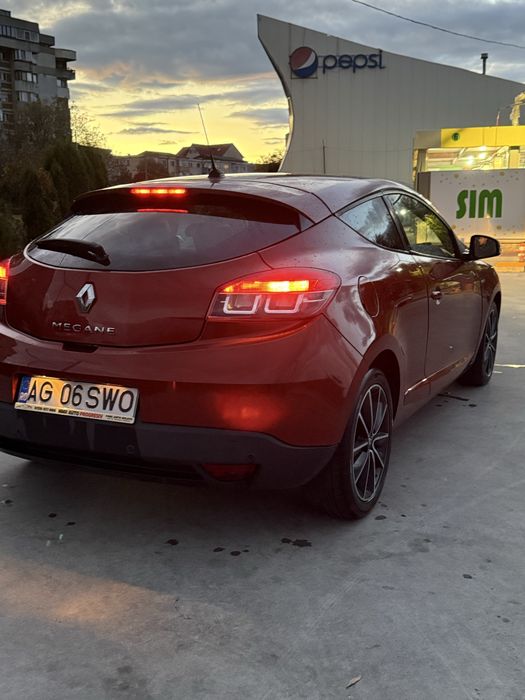 RENAULT Megane 2012 — imagine 3