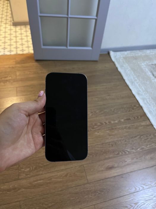 iPhone 14 pro 128mb