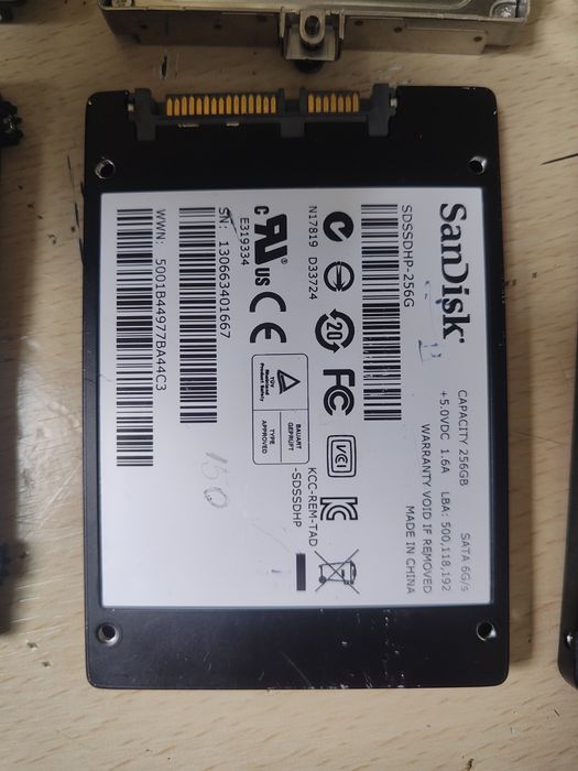 HDD-SSD-uri testate funcționale