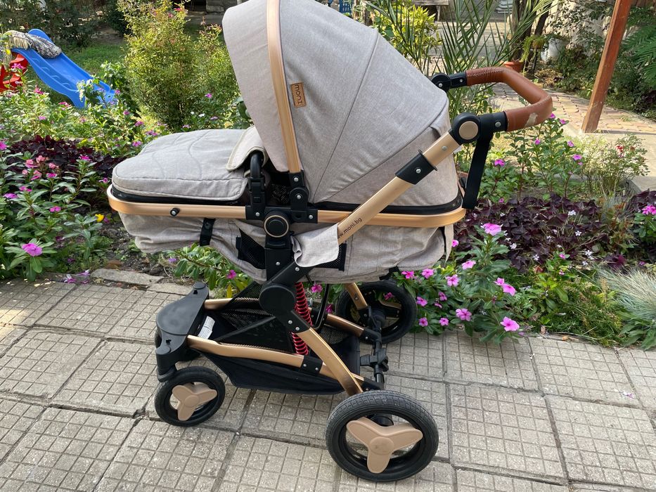 Бебешка количка с комбиниран кош и кошче