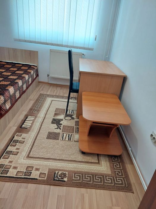 Inchiriez apartament 3 camere manastur