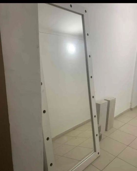 Зеркало в рост напольное