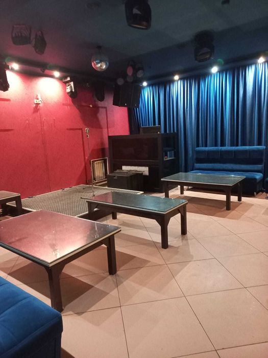 Продам караоке клуб в центре города