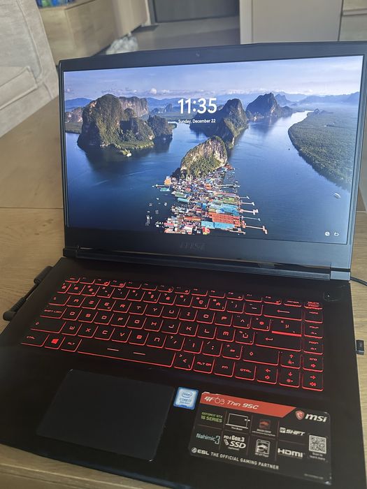 геймърски лаптоп MSI GF63 Thin 95C
